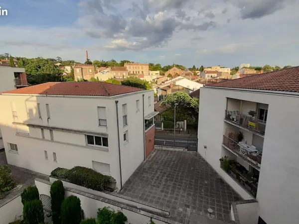 Spacieux Appartement T3 de 70 m2 + Terrasse de 23 m2 - Toulouse Centre (Quartier Marengo)