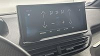 Peugeot 3008 1.6 PureTech 180ch S&S GT EAT8 — photo 13