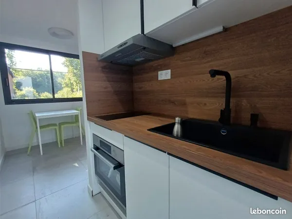 Location Duplex