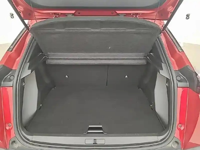 Peugeot 2008 puretech 130 s&amp;s bvm6 — photo 6