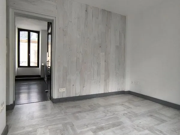 Duplex plein centre