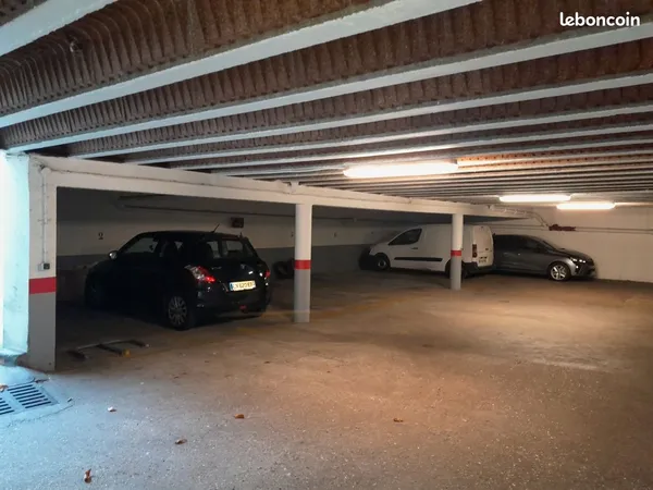 Place de parking en sous sol sécurisée