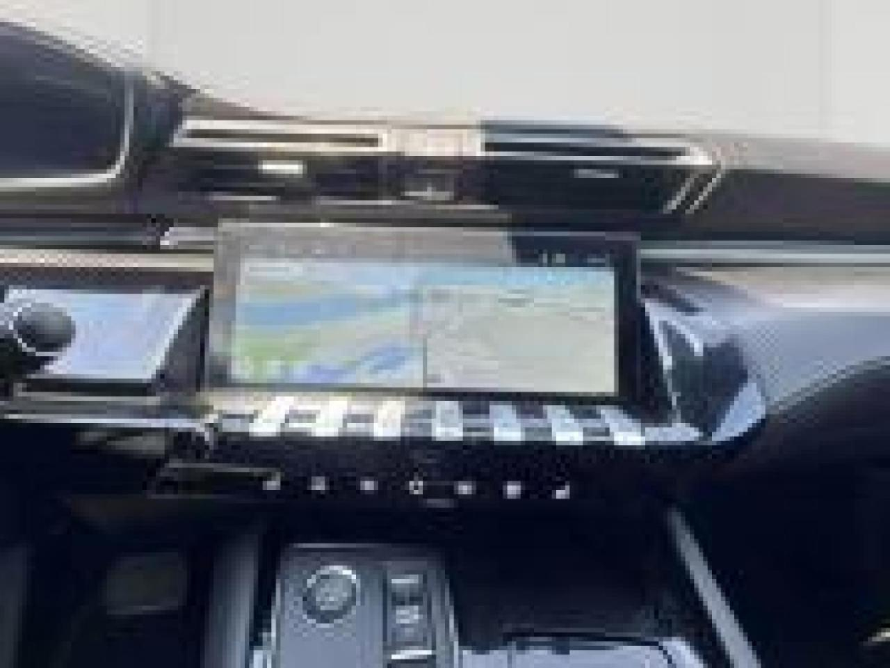 Peugeot 508 hybrid 225 allure e-eat8 — photo 13