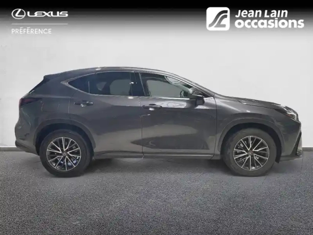 Lexus Ct nx 450h+ 4wd hybride rechargeable — photo 24