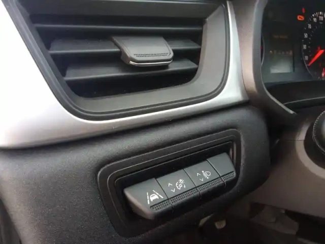 Renault Captur tce 100 gpl — photo 31