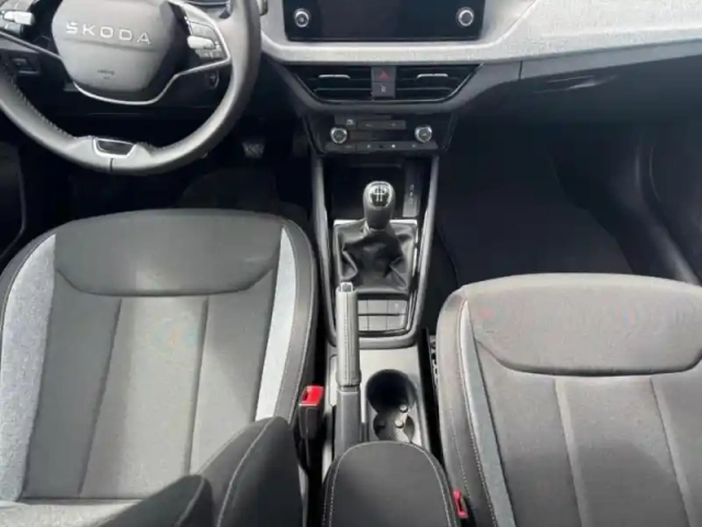 Skoda Kamiq 1.0 tsi evo 2 95ch selection — photo 9