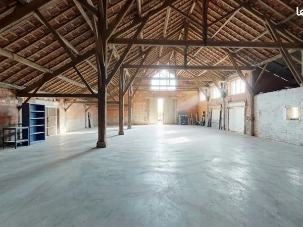 Entrepôt 360m2 - box, local d'activité , Stockage
