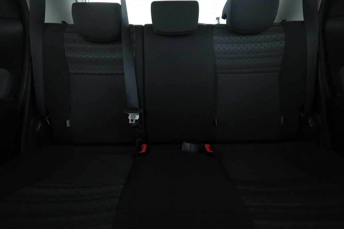 Toyota Yaris 1.4 D-4D Dynamic — photo 14