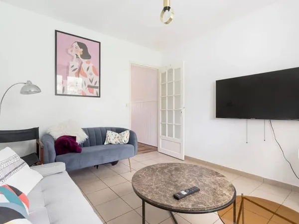Maison de ville 10 pièces 146 m²