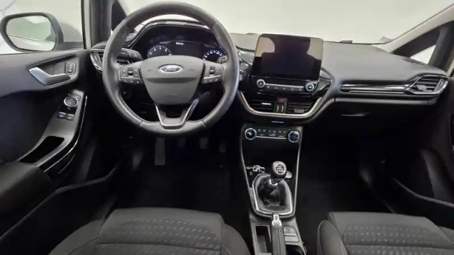 Ford Fiesta 1.0 ecoboost 125 ch s&amp;s bvm6 — photo 25