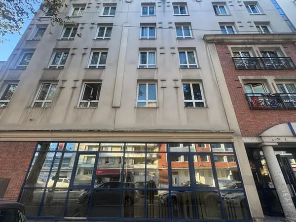 Local commercial 74 m²