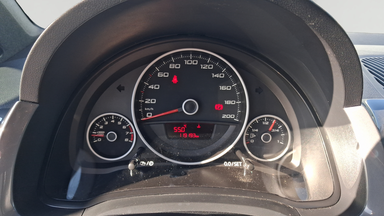 Seat Mii 1.0 60 ch — photo 10