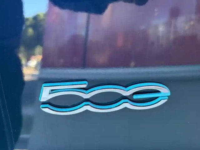 Fiat 500 e 118ch 42kwh icône (certinergy 6000? déduit) — photo 11