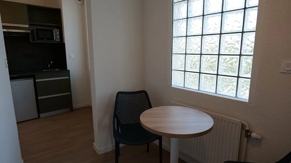 Photo 2