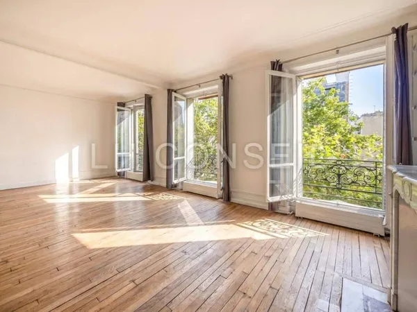 Appartement 4 pièces 80 m²