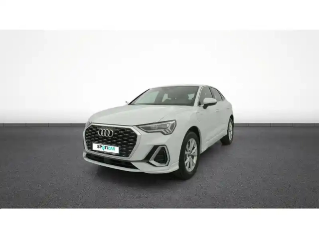 Audi Q3 45 tfsie 245 ch s tronic 6 — photo 1