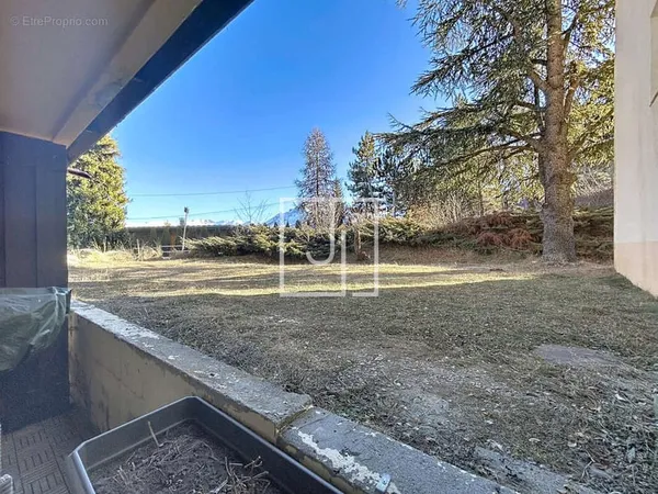 Appartement T2 plus 64,70 m2 avec terrasse Résidence sécurisée Pra Loup 1600