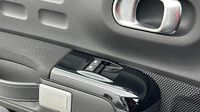 Citroen C3 1.2 PureTech 83ch S&S Shine — photo 16
