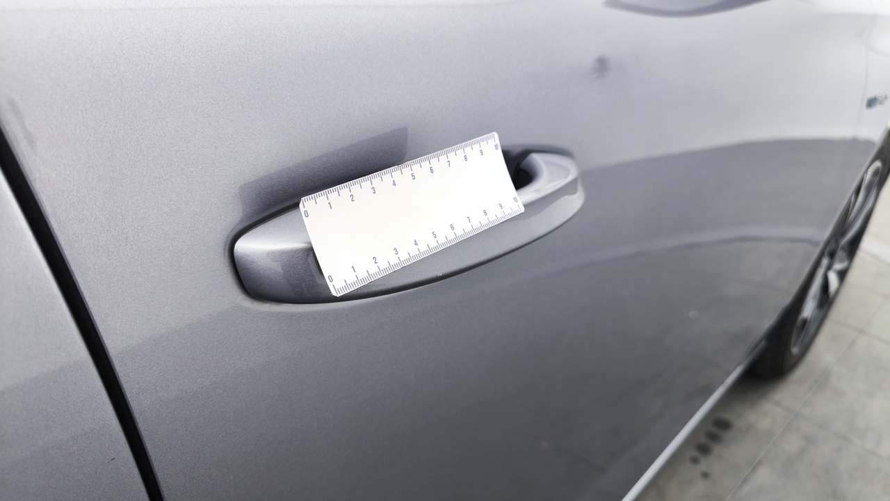 Peugeot 308 SW PHEV 180 e-EAT8 — photo 45