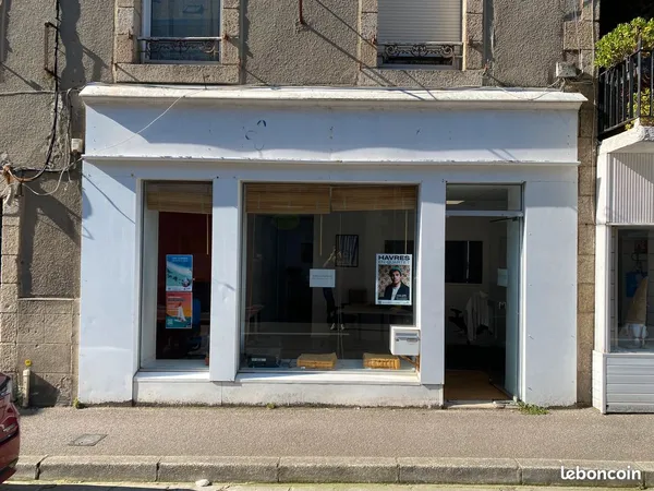 Place de bureau à louer