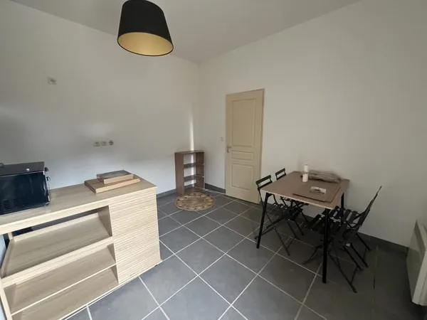 IMMEUBLE DE 3 LOTS - QUARTIER GREZAN