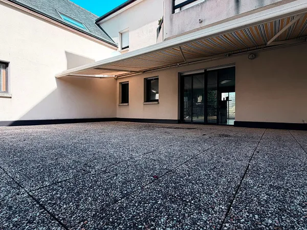 Appartement 2 pièces 74 m²