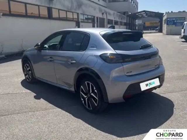 Peugeot 208 hybrid 110 e-dcs6 — photo 35