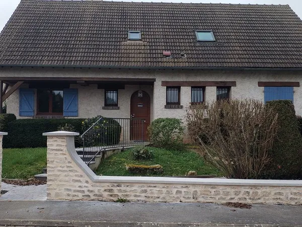 Maison de 129m2 à louer sur Néron