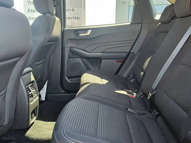 Ford Kuga 2.5 duratec 225 phev powershift — photo 72