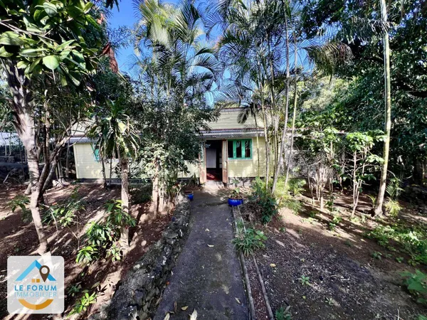 Villa 4 pièces 143 m²