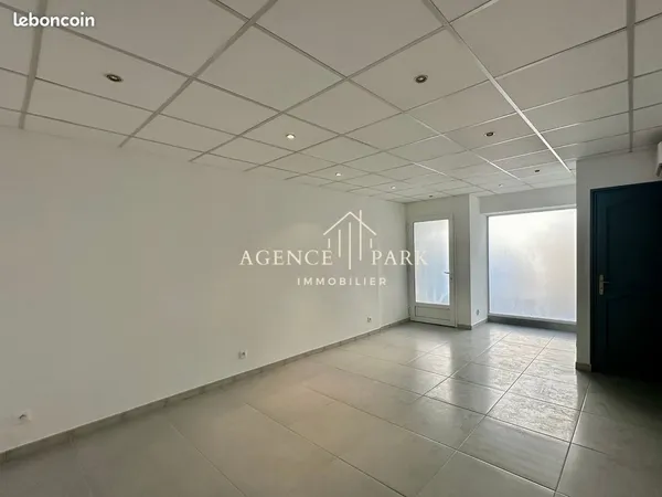 Local commercial 28 m² Draguignan