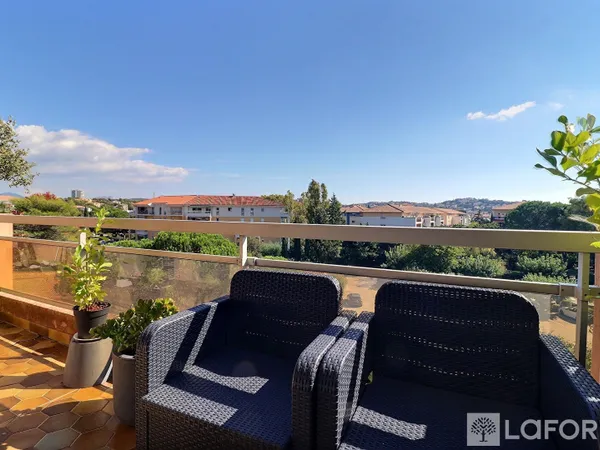 Appartement 5 pièces 145 m²