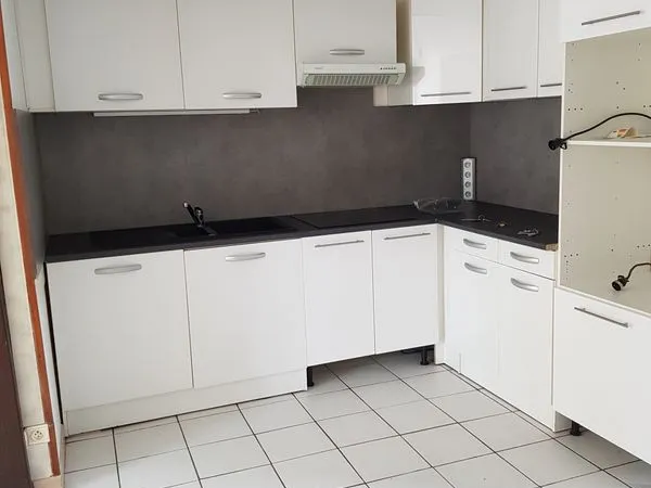 APPARTEMENT A LOUER a MAUBERT FONTAINE