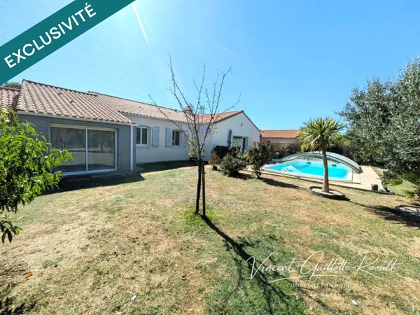 SAINTE-PAZANNE - MAISON FAMILIALE - 152 M² - 4 CHAMBRES - PISCINE - TERRAIN 1 000 M²