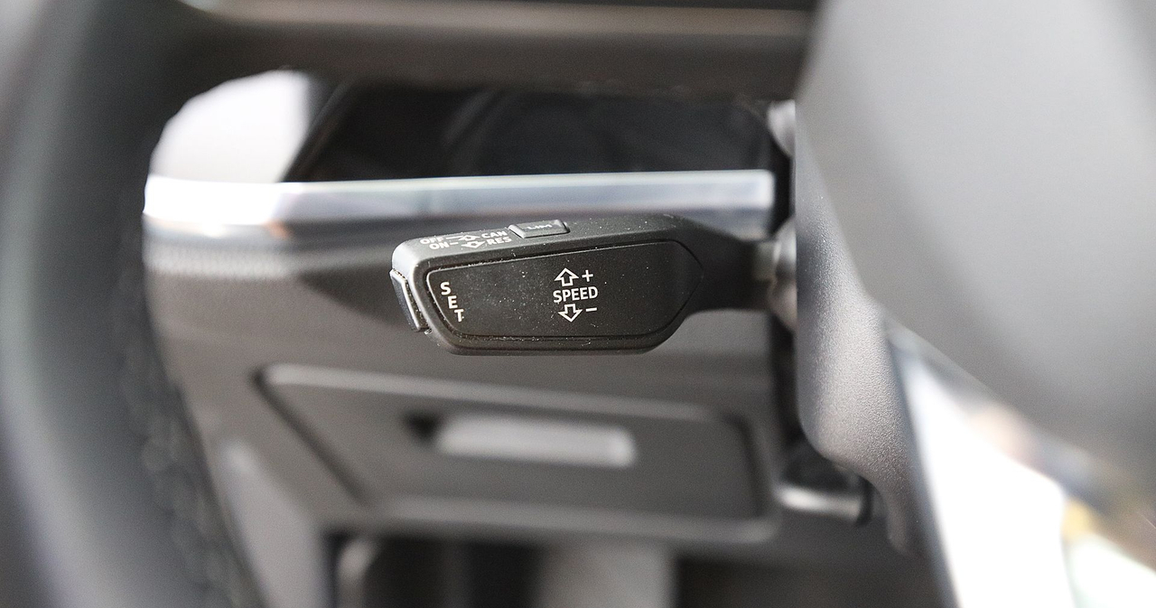 Audi Q3 — photo 32