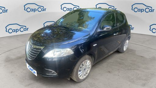 Lancia Ypsilon 1.2 69 - Gold – 2014 – 57800 km – Essence – Boîte Manuelle — photo 24