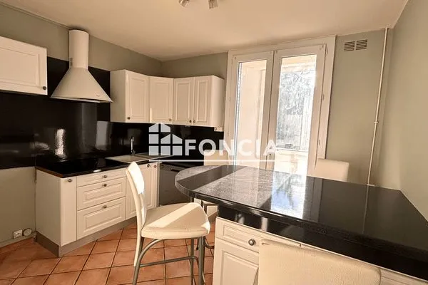 Appartement 4 pièces 65 m²
