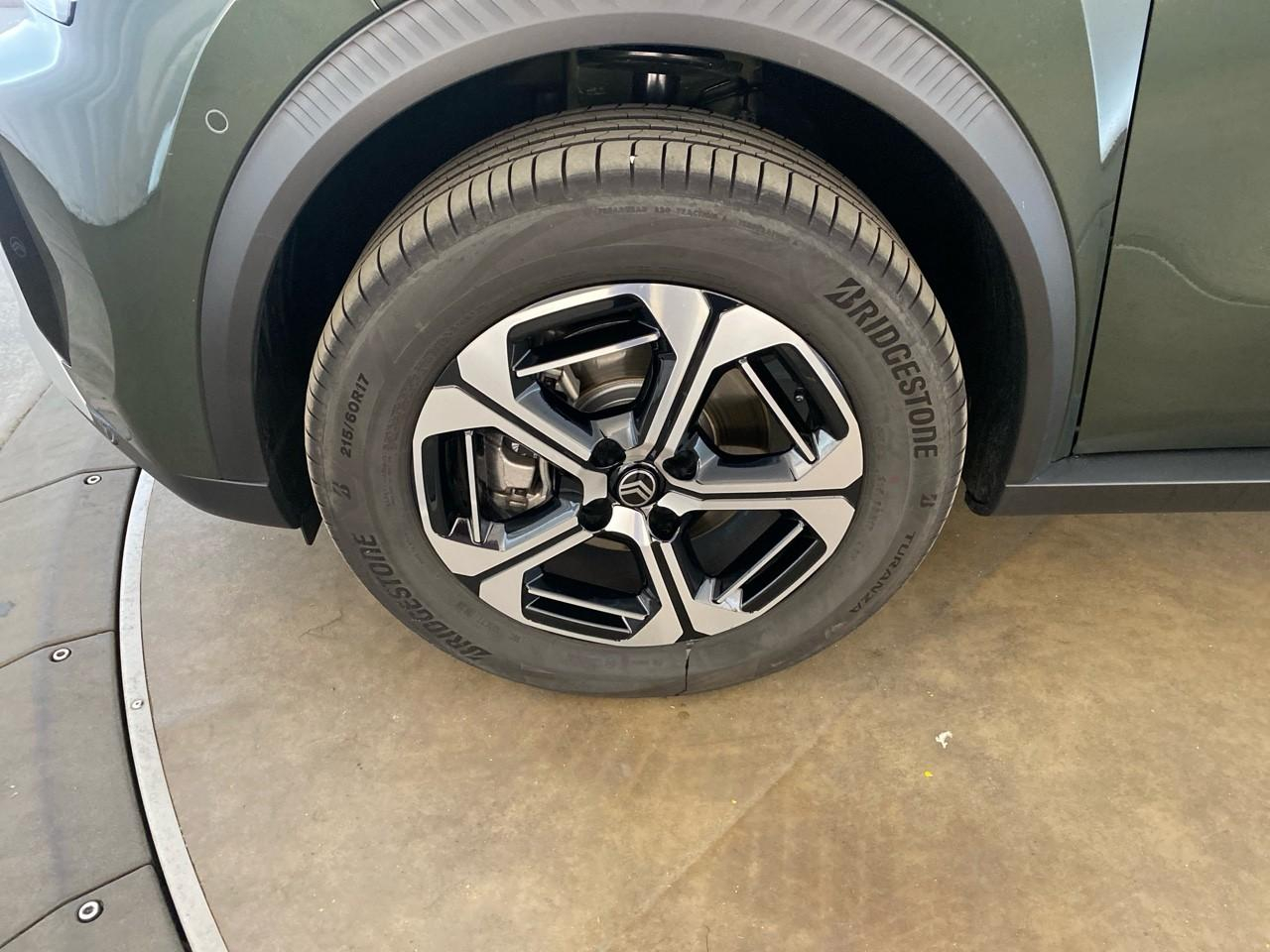 Citroën C3 Aircross hybride 145 ch aut max — photo 11