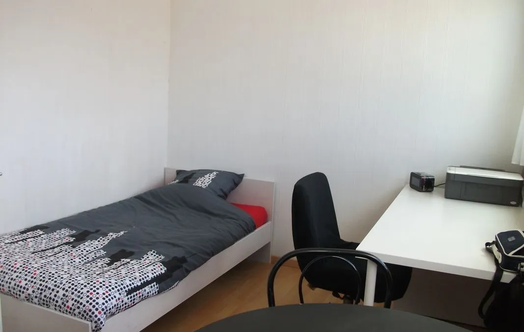 Photo 2