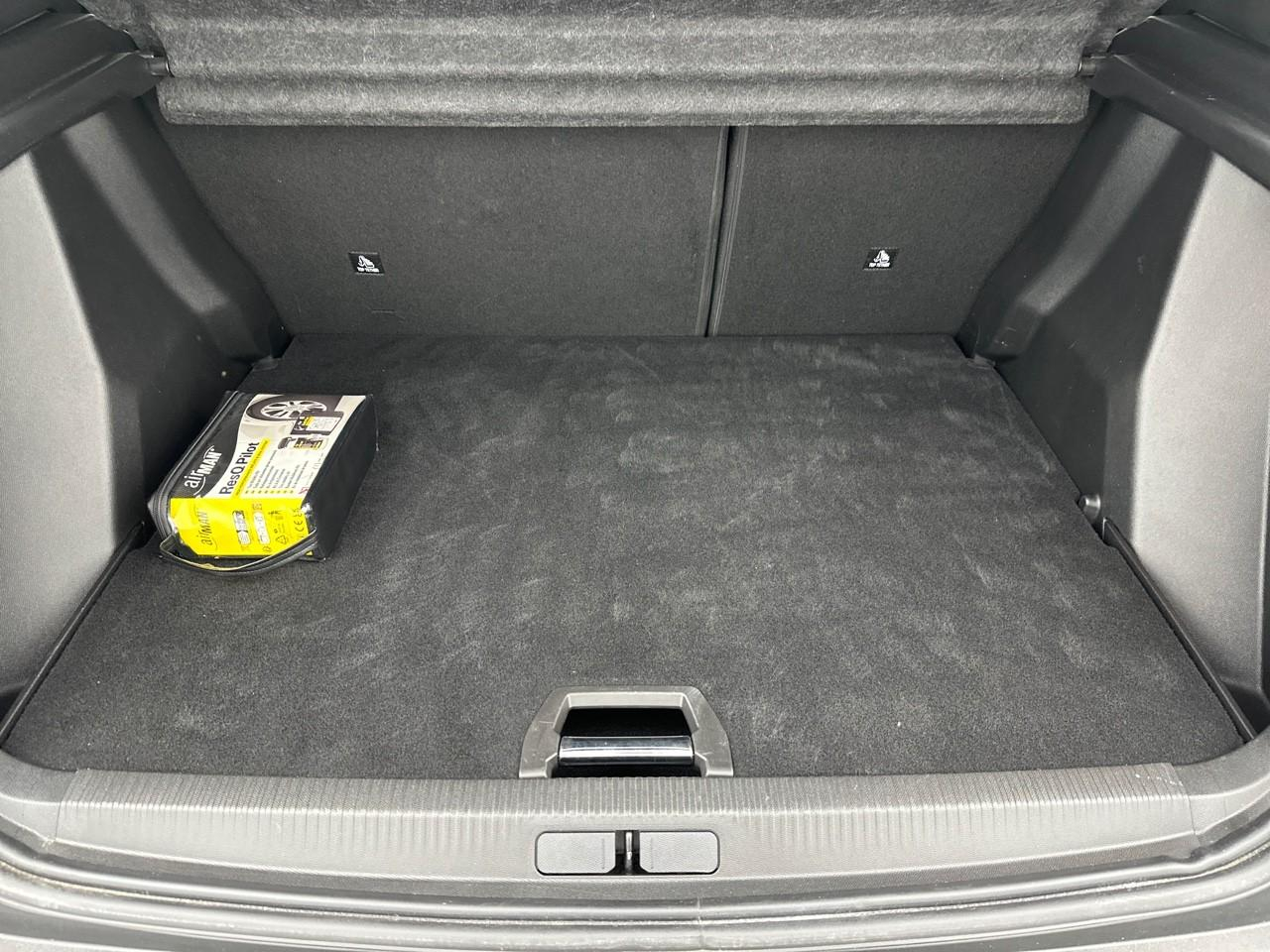 Peugeot 2008 puretech 130 s&s eat8 gt — photo 6