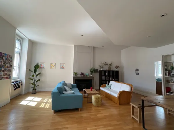 Sous-loue appartement 160m² Bellecour Juin-Juillet-Août