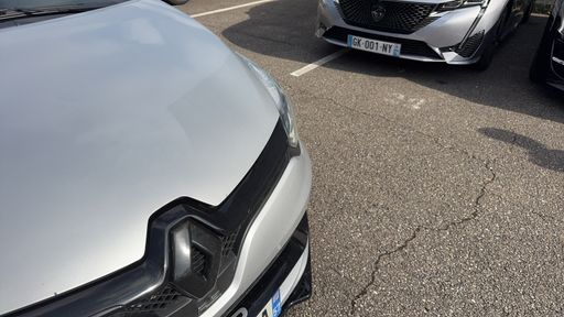 Renault Clio RS Cup 1.6 Turbo 200 EDC6 - N/A – 2018 – 114491 km – Essence – Boîte Automatique — photo 12