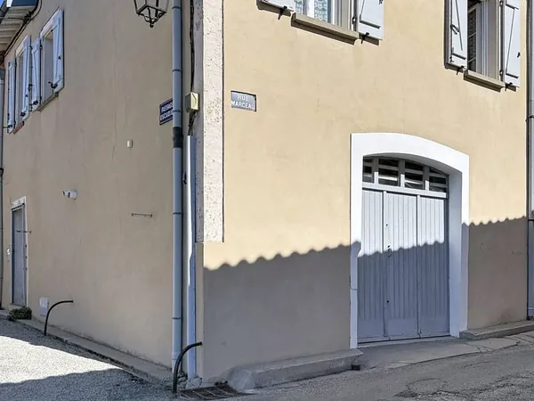 CARAMAN - Maison de village T3/T4 avec garage