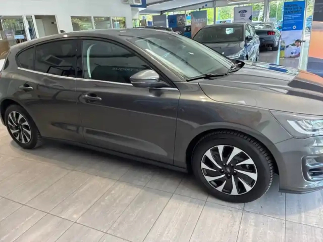 Ford Focus 1.5 ecoblue 115ch titanium x business bva8 — photo 26