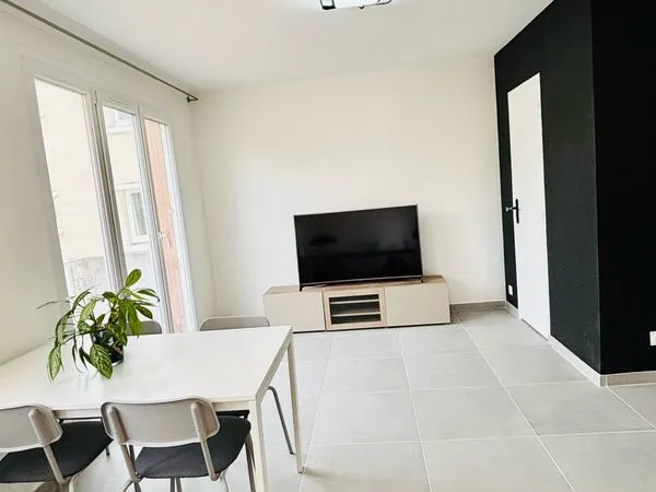Sceaux - Appartement meublé 3 pièces 71 m² - entièrement rénové - 2 chambres - box