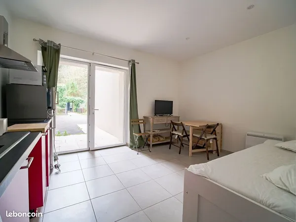 Studio 1 pièce 21 m²