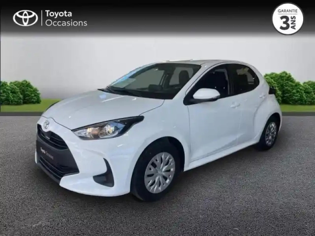 Toyota Yaris 120 vvt-i dynamic business 5p mc24