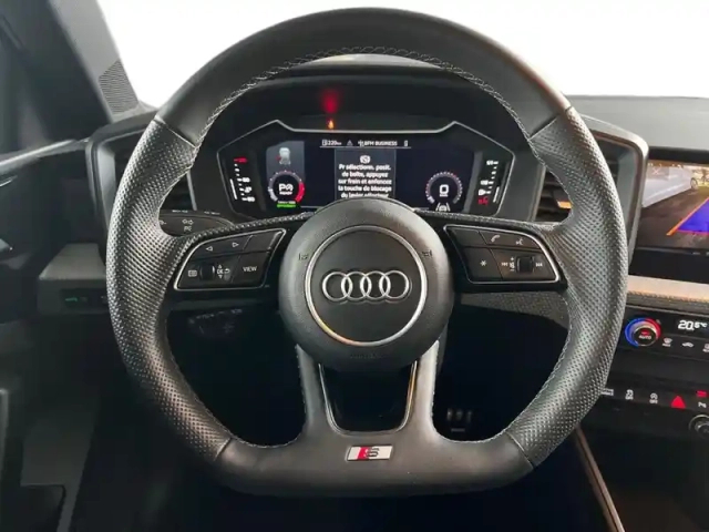 Audi A1 sportback 35 tfsi 150 ch s tronic 7 — photo 16