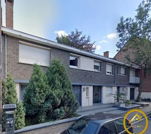 Maison 9 pièces 298 m²