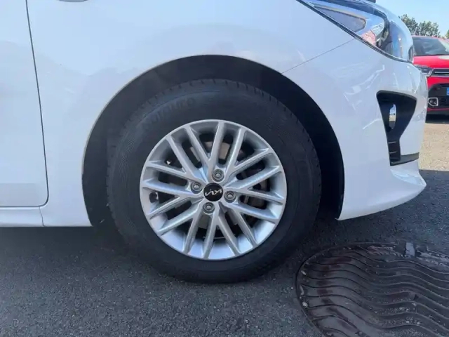 Kia Rio 1.2 dpi 84 ch bvm5 — photo 17